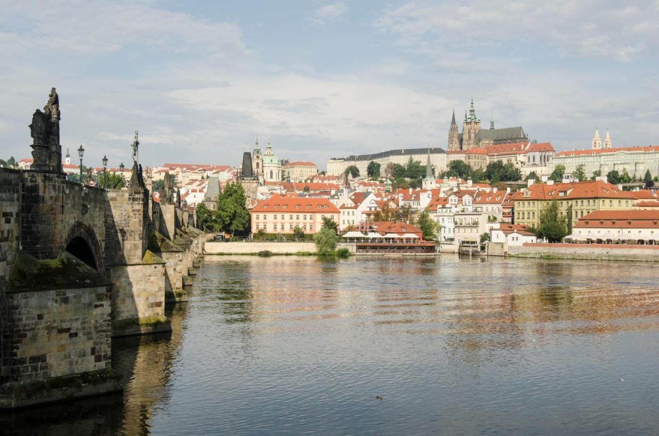 Wishlist Prague Residences - Charles Bridge Karlova Exterior photo